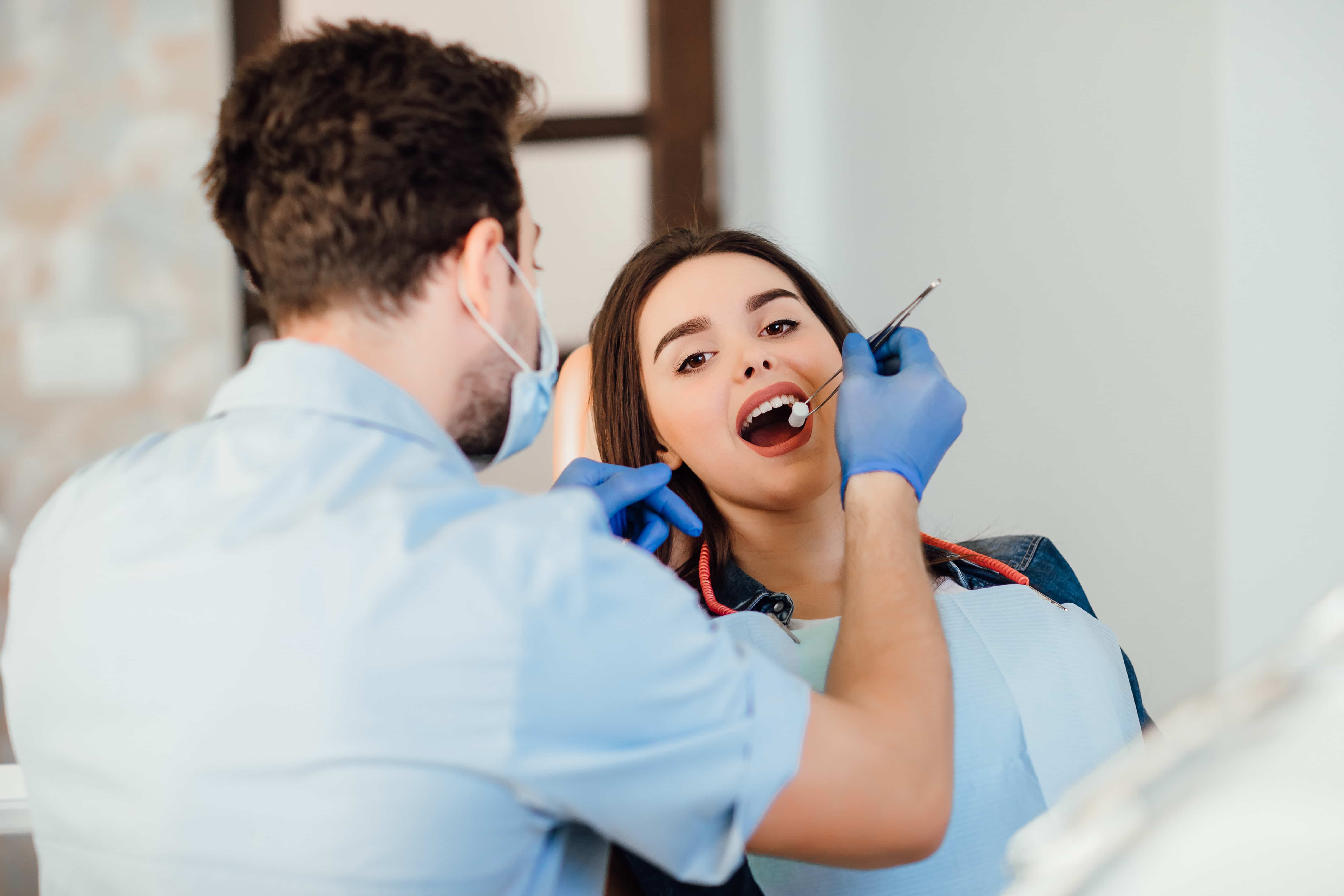 Composite filling for one tooth surface